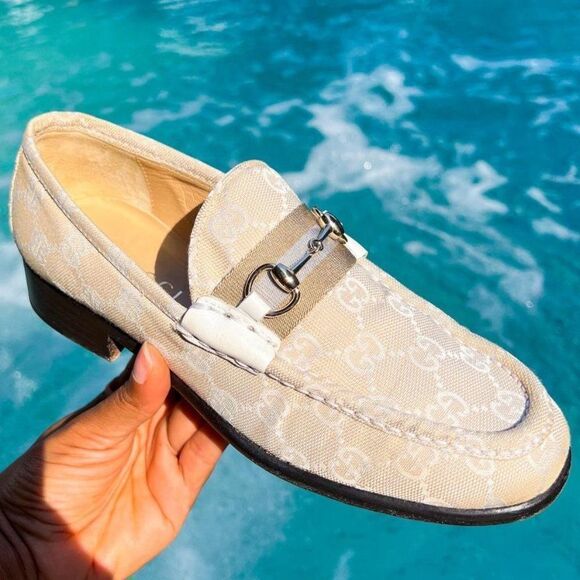 GUCCI Women's Tan Monogram GG Logo Canvas Horsebit Loafers Size 7 - Picture 3 of 13
